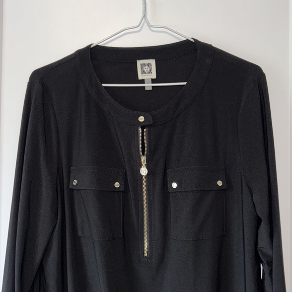 Anne Klein Stretchy Blouse with Gold Details - Picture 2 of 2